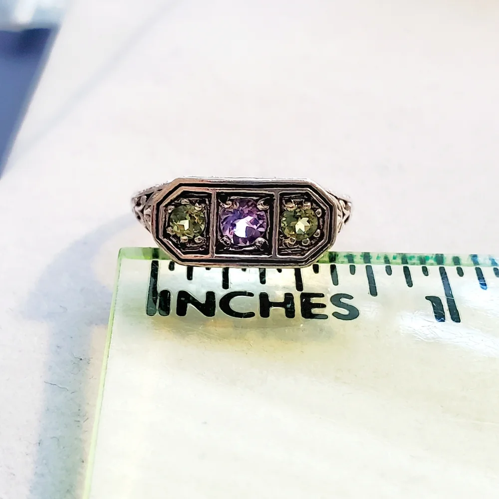 Vintage Sterling Silver Filigree Ring with Amethyst and Peridots Size 7.5 - Picture 13 of 16